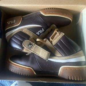 Vintage Kids Fila Sneakers